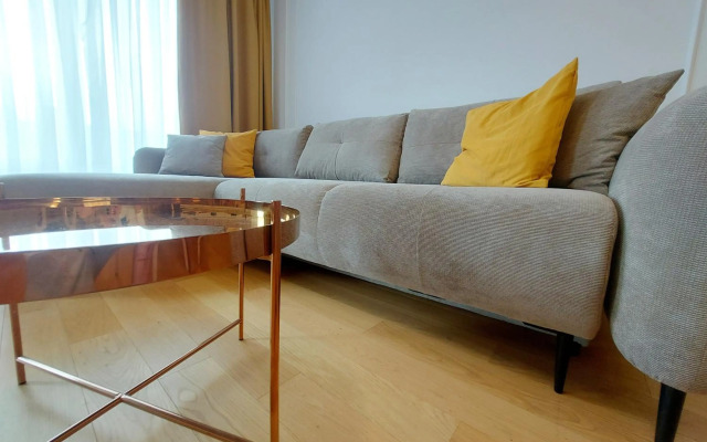 Supernova Royal Residence