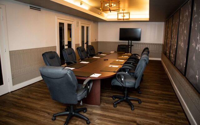 Haywood Park Hotel, an Ascend Collection Hotel