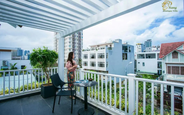 Frangipani Boutique Hotel Da Nang
