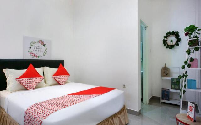 Super OYO 3354 Homia Residence