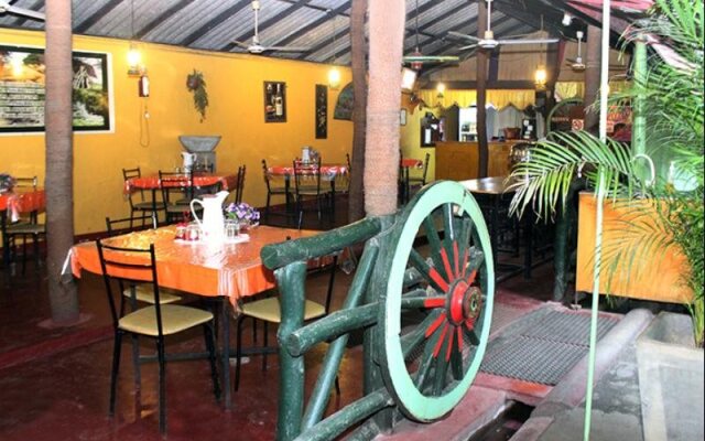 Terrel Hotel - Ampara