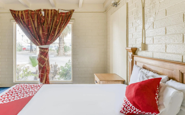 OYO Oasis Motel Las Vegas I-15