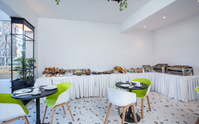 Faliraki Premium Hotel