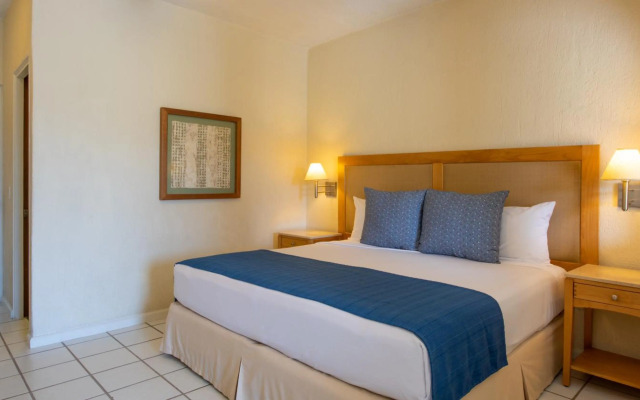 Park Royal Homestay Los Cabos