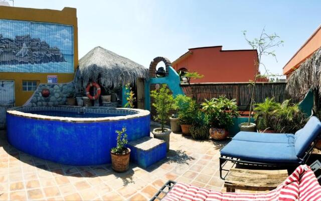 Cabo Inn Hotel