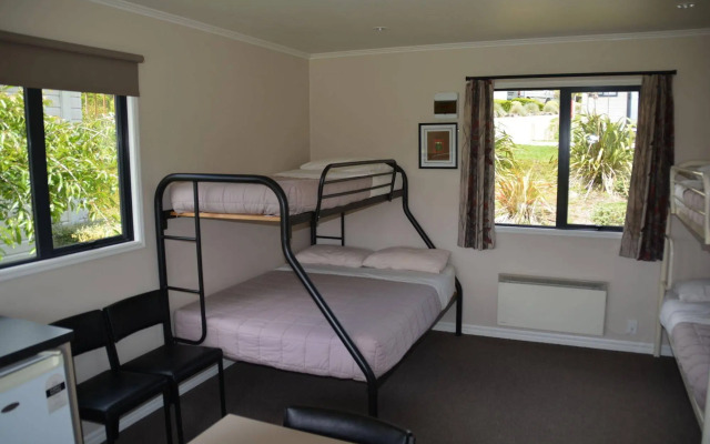 Waitomo Top 10 Holiday Park