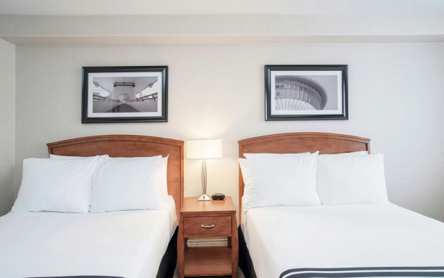 Sandman Hotels & Suites Calgary West