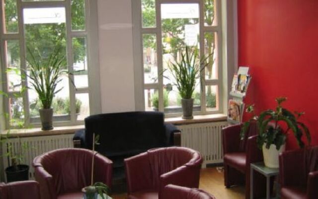 Alpha Hotel