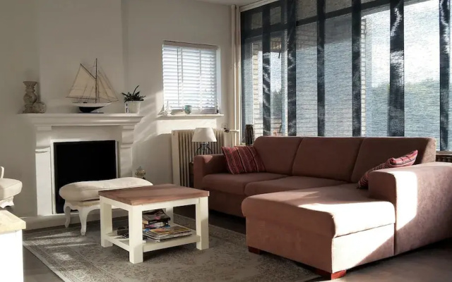 Apartment in Noordwijk Near North Sea Beach