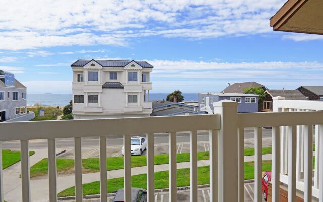 Ocean Surf Inn & Suites