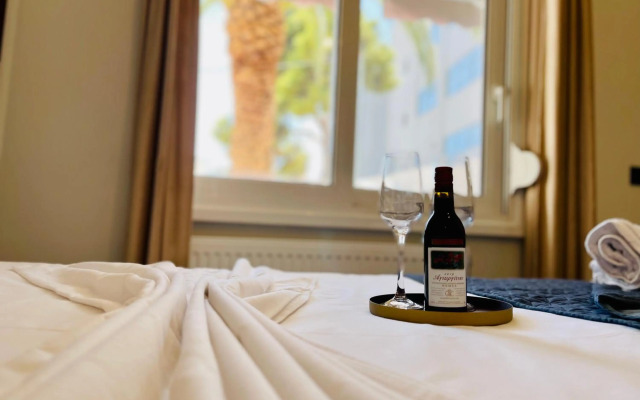 Phoenix Garden Apartment I