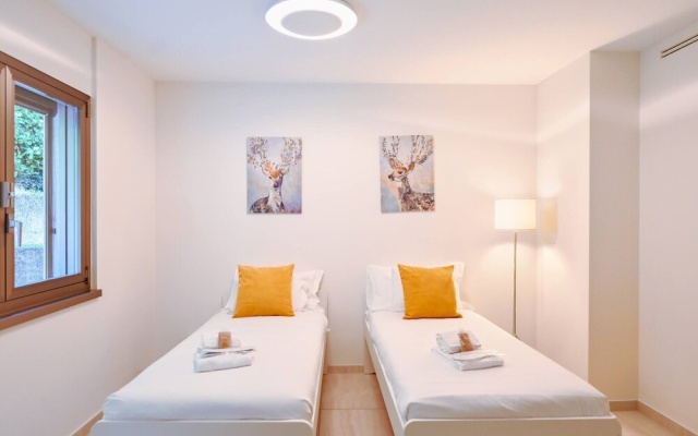 Serenity Lakefront 2 Bedrooms Retreat in Lugano – Guest Rooms – Lugano
