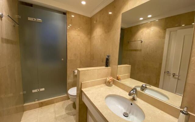 110 M2 Central apartment in Abando Close To Guggenheim with parking