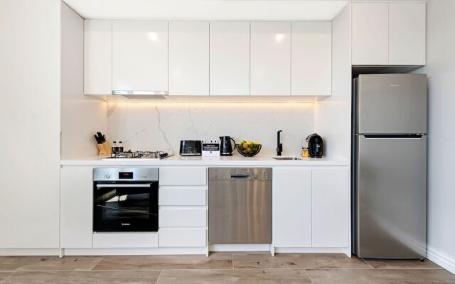 Manhattan Apartments - Glen iris