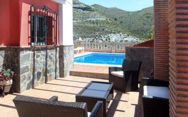Villa Alvarez