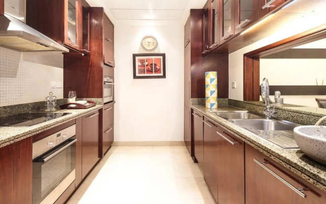 Remarkable & Gorgeous 1BR Loft in Jbr!