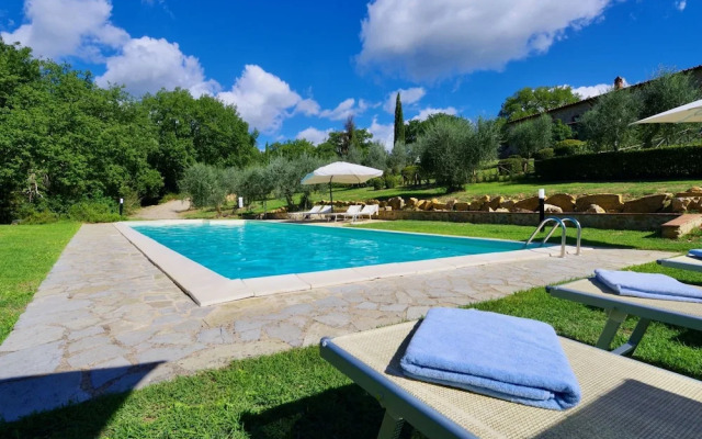 Serena al Casalone by Arcenorentalsclub