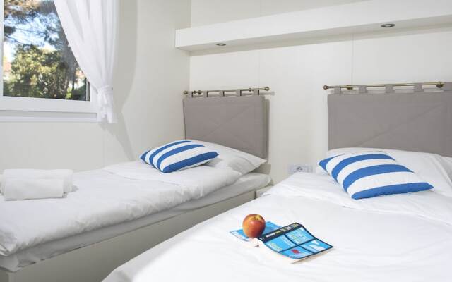 Aminess Planet Camping Port9 Holiday Homes