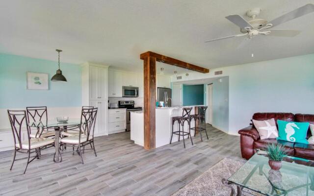 Land's End 7-401 Beach Front - Premier