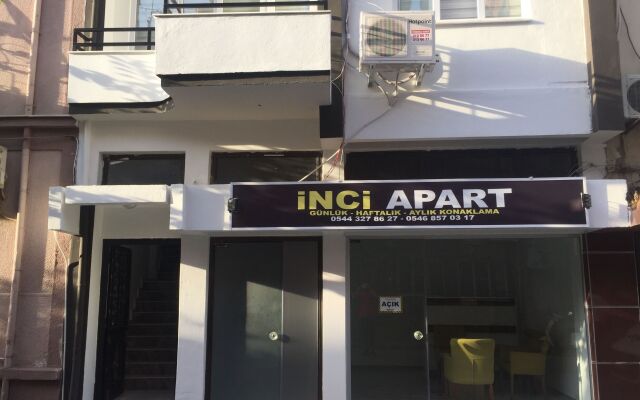 Inci Apart