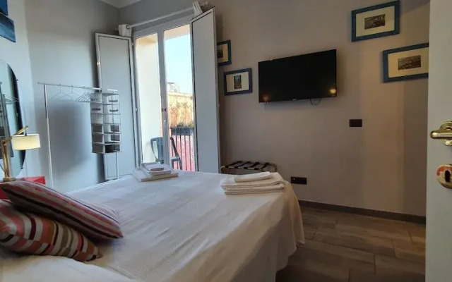 The Spanish Palace suites, rooms, apartments & terraces