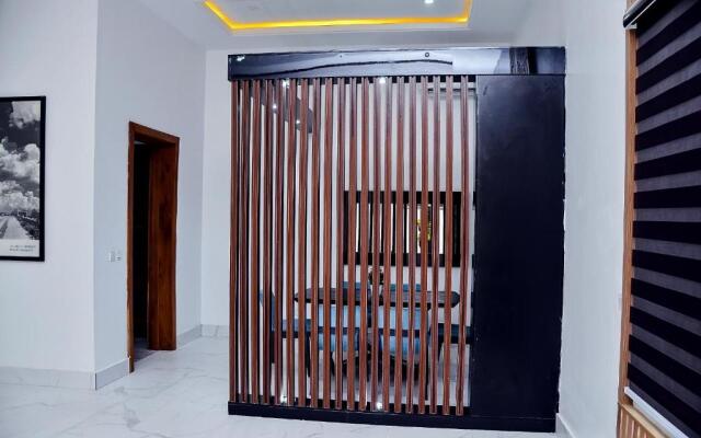 Well Furnished Luxury 1 Bedroom @ America Luxury Extended Stay