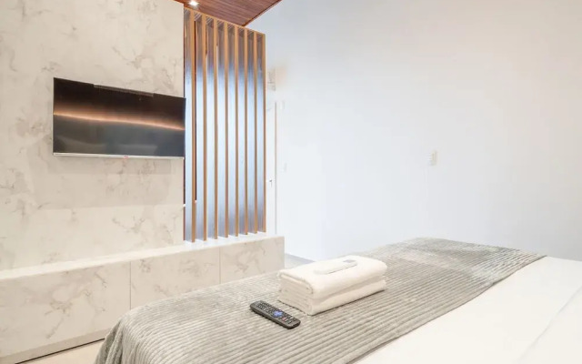 Full Studio 650m From Meia Praia Rgor0025