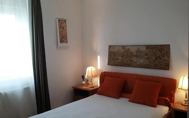 Gesztenyes Vendeghaz