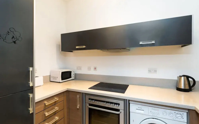 Birmingham Serviced Apartment - The Qube
