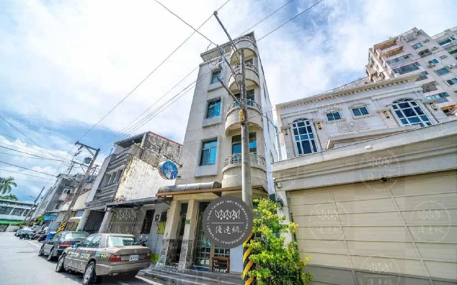 19窩窩市區民宿