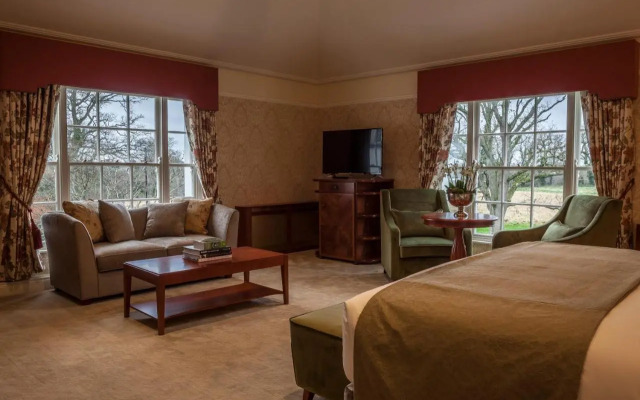 Liffey Valley House Hotel