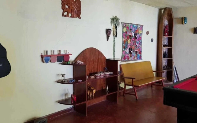 Gucumatz Lakeside Inn