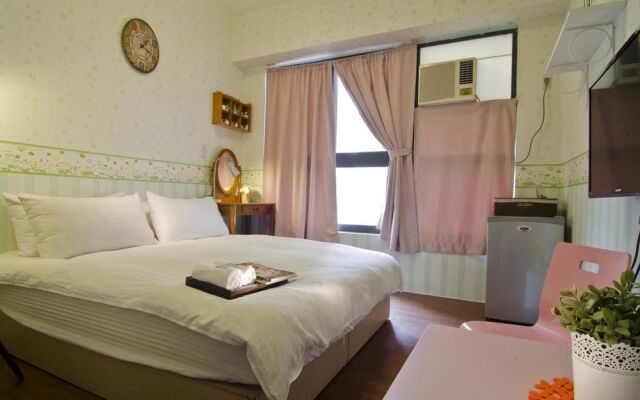 Sky Hostel