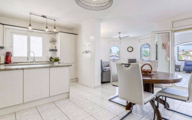 House SUNSET Ispica 9500