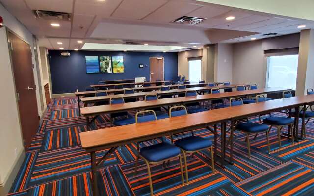 Hampton Inn Hillsville