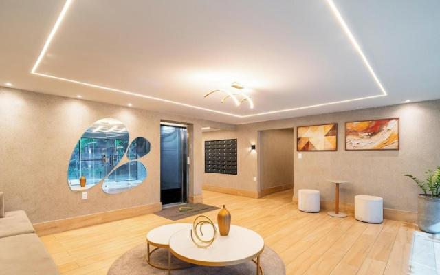 Apt in Condo w/ Pool 110m From the Beach Vem0306