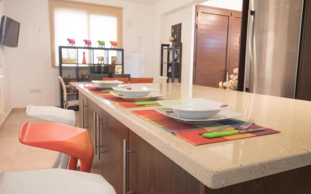 SunnyVillas: 3BR Villa☆Private Pool in Pernera - Villa Orange