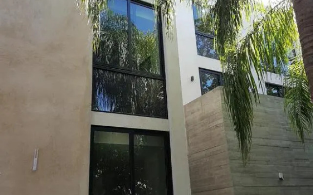 Kunuk Hotel Boutique