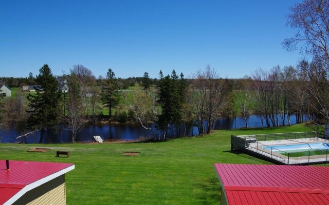 Millstream Cottages & Motel