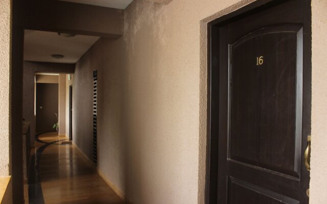 OYO 9171 Home 1 BHK near Dil Chahta Hai Fort