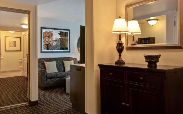 Hampton Inn & Suites Greenville-Downtown-RiverPlace