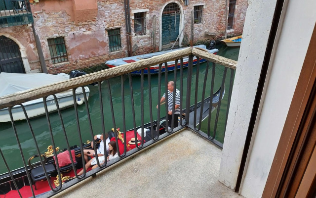 Antico Rio Acqua Dolce apartment