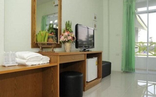 Ingmoon Riverside Resort And Spa