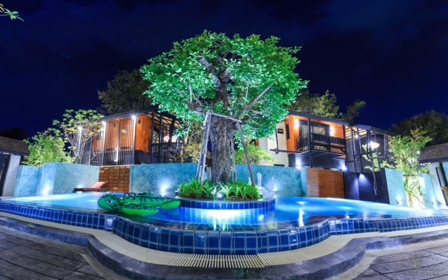 At Leaf Villa