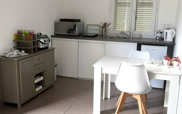 Studio in Sorbo-ocagnano, With Wonderful Mountain View, Enclosed Garde