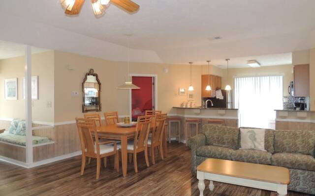 Arbor House #16