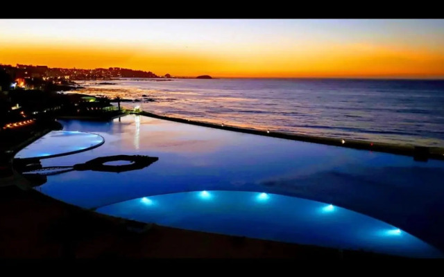 San Alfonso del Mar 802