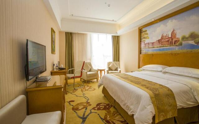 Vienna Hotel Guizhou Bijie Chuangmei Century City