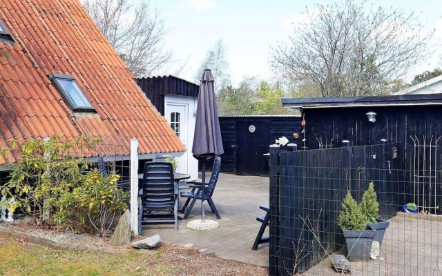 6 Person Holiday Home in Hals