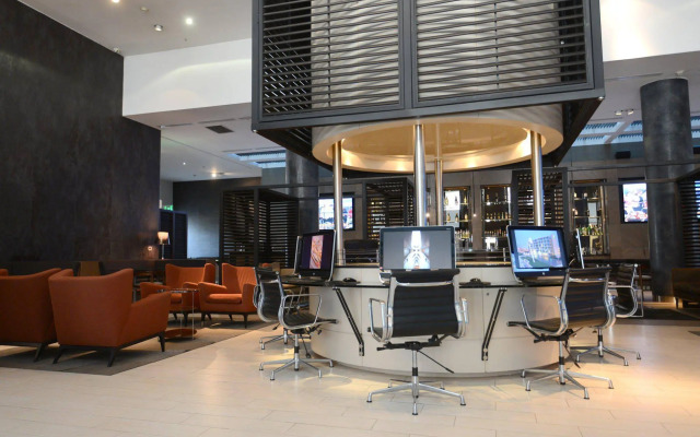 Holiday Inn Santiago - Airport Terminal by IHG